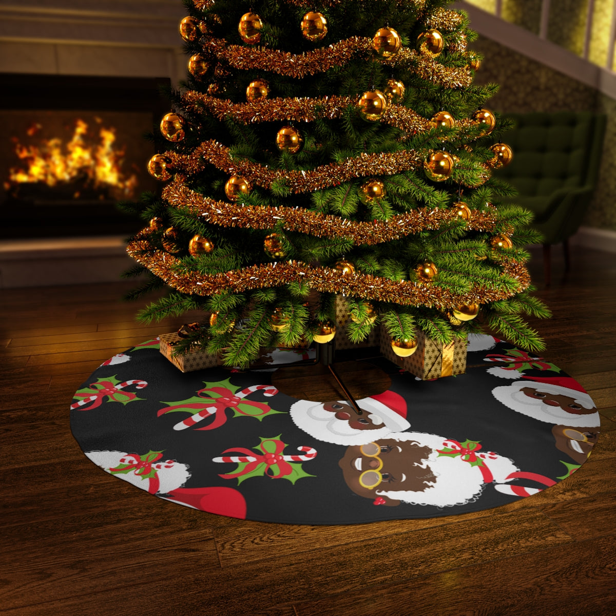 Mr and Mrs Clifford Claus Round Tree Skirt
